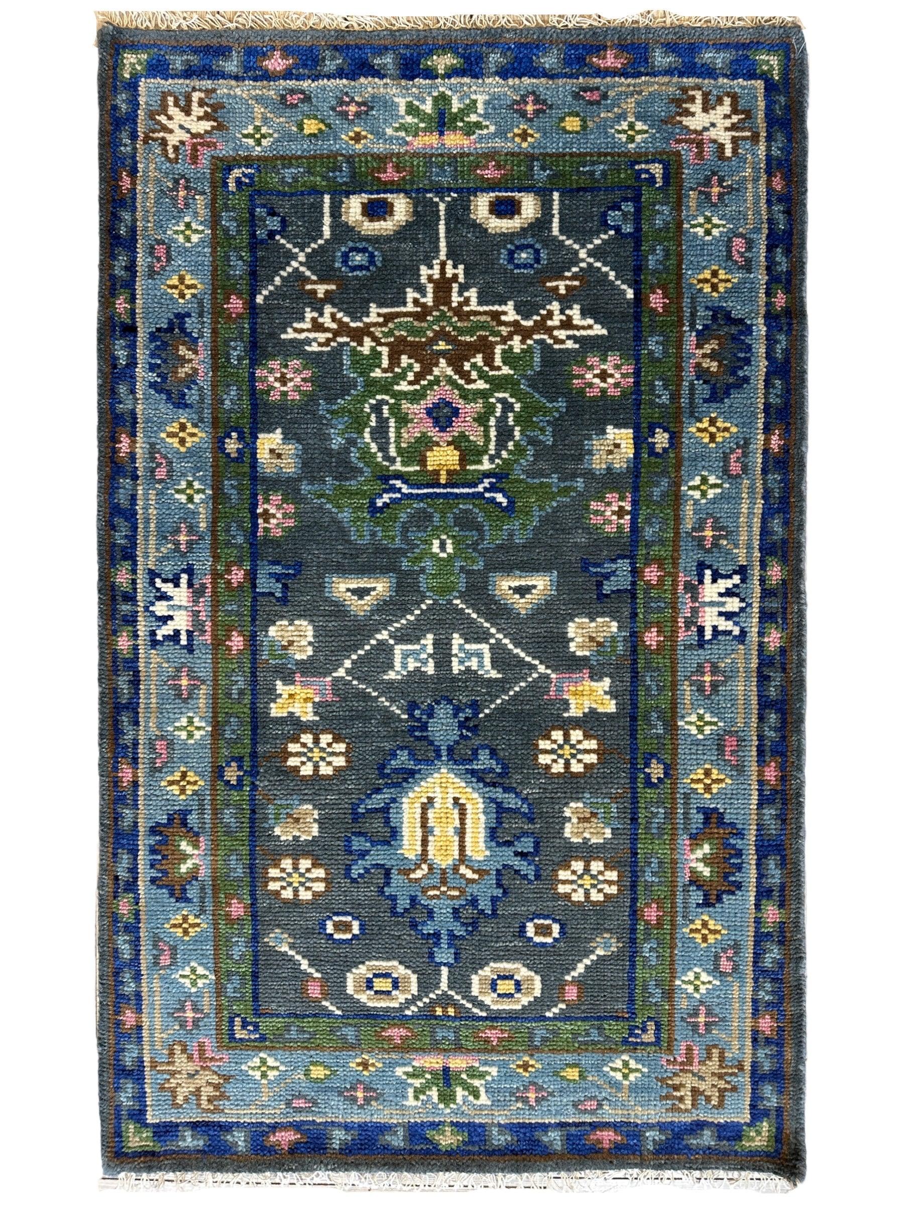 Fine Hand-Knotted Indu-Oushak Rug 3’ x 5’