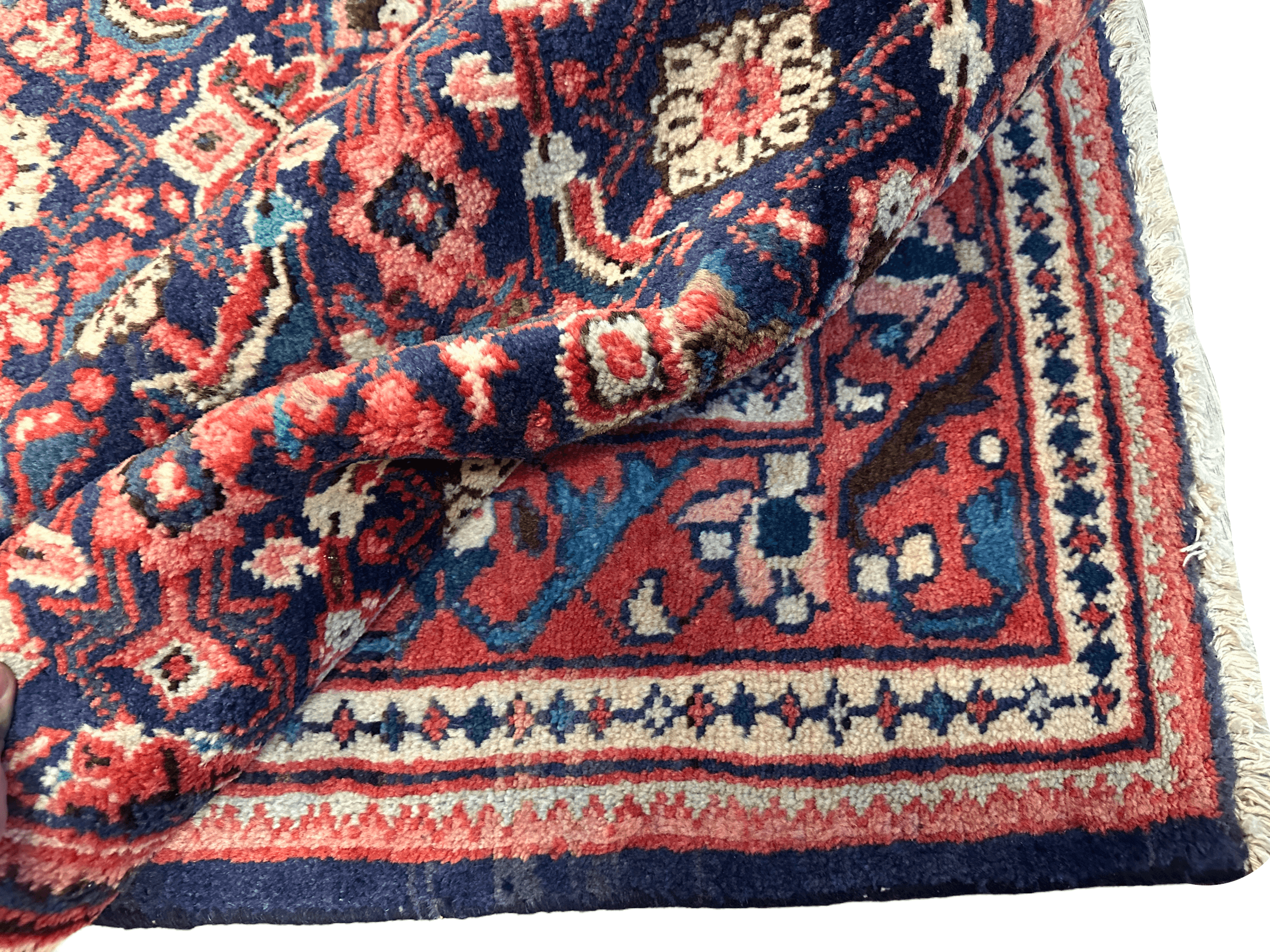 Fine Hand-Knotted Persian Arak Area Rug 5’6” x 10’3”