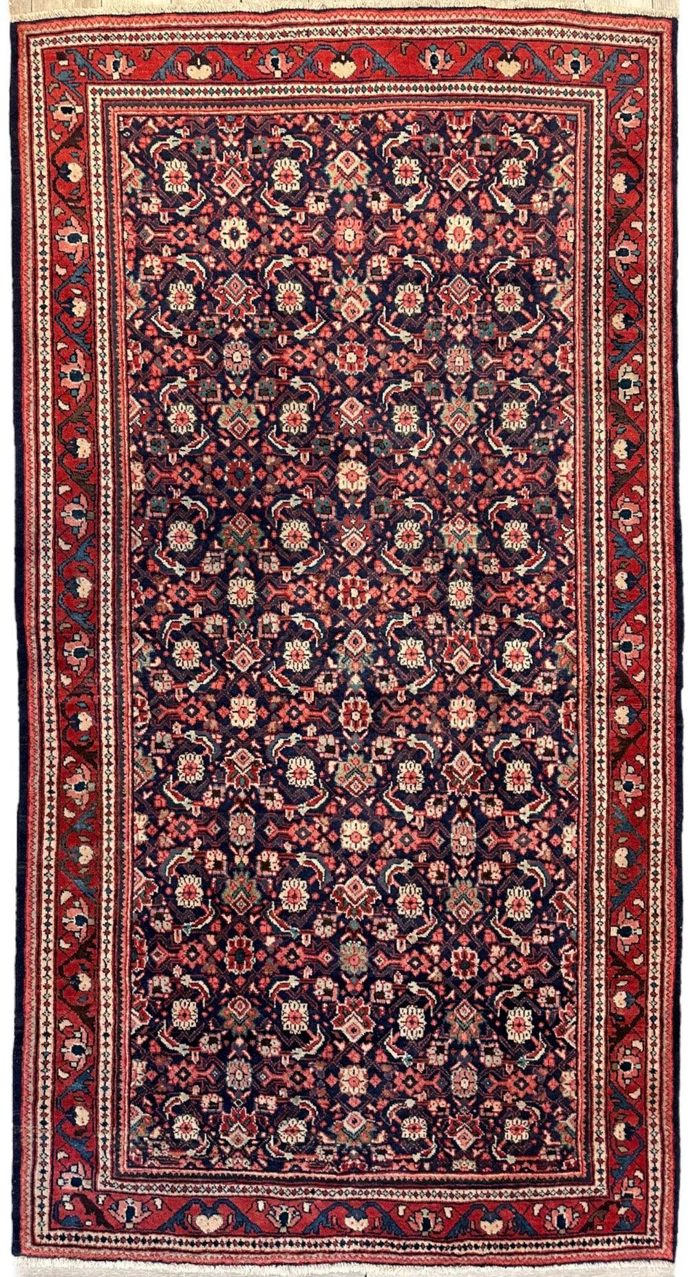 Fine Hand-Knotted Persian Arak Area Rug 5’6” x 10’3”