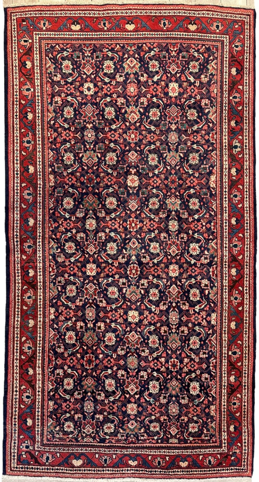 Fine Hand-Knotted Persian Arak Area Rug 5’6” x 10’3”