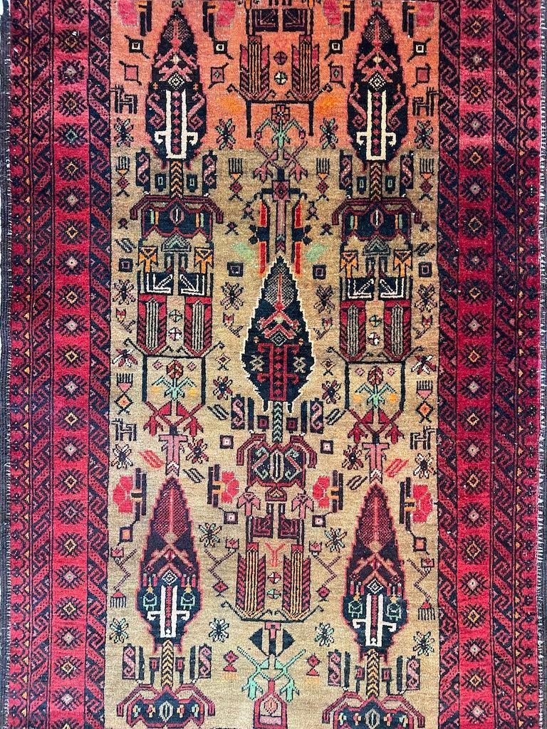 Fine Vintage Wool Baluch Rug 6x4 ft