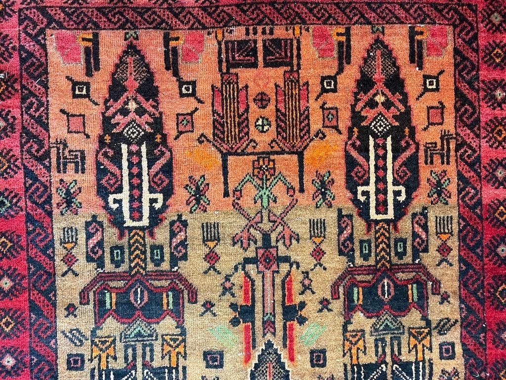 Fine Vintage Wool Baluch Rug 6x4 ft