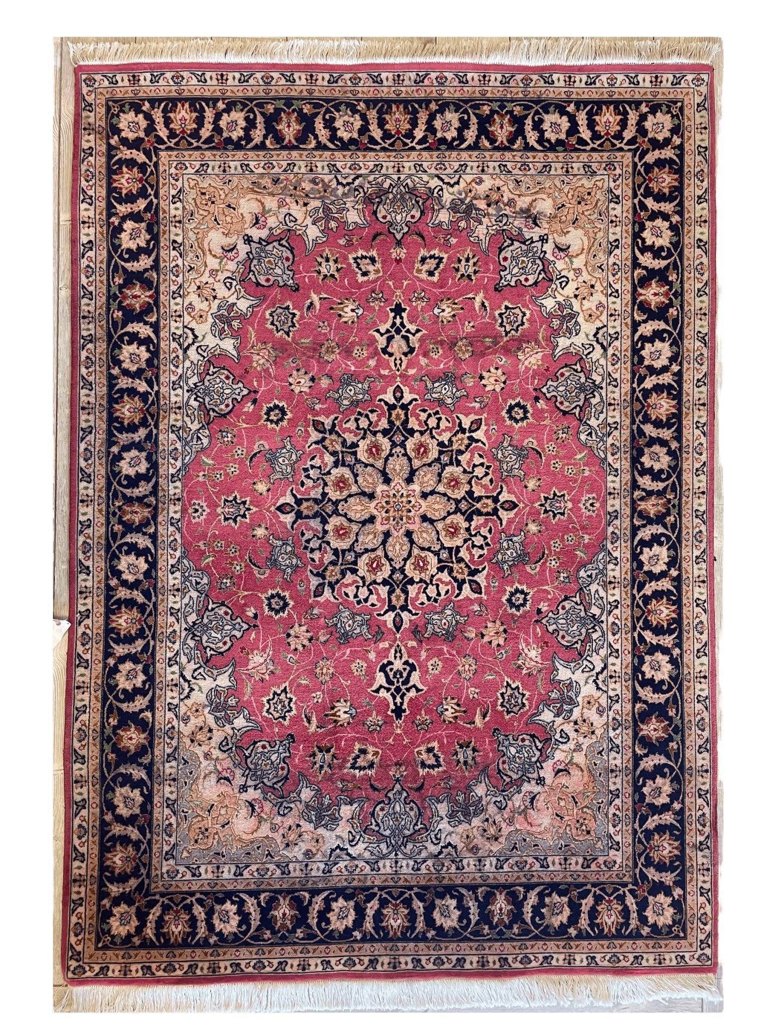 Fine Weave Vintage Wool and Silk Tabriz Rug 7 x 4'10''