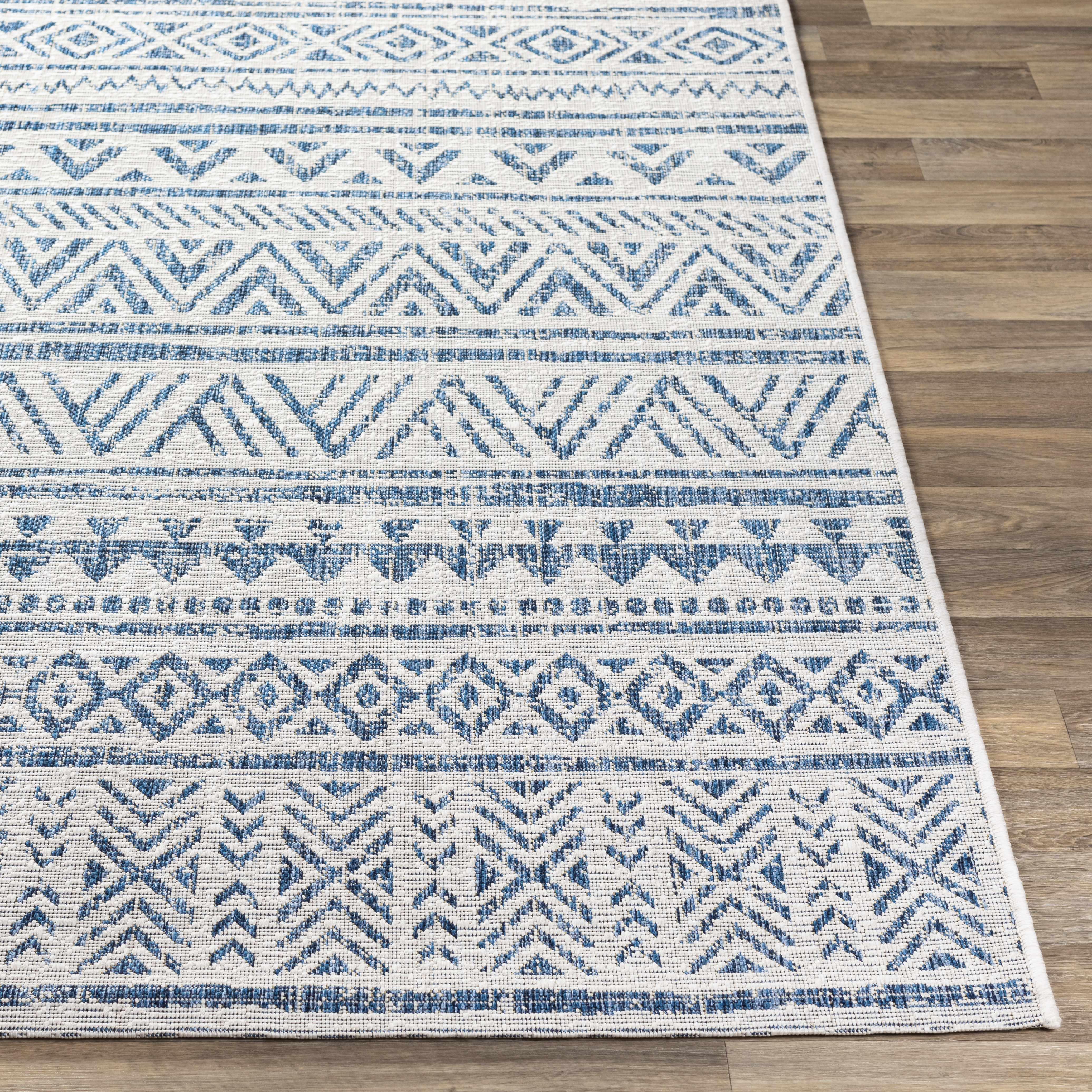 Forfar Area Rug