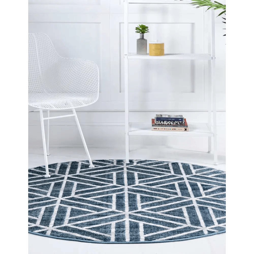 Geometric matrix trellis motif rug