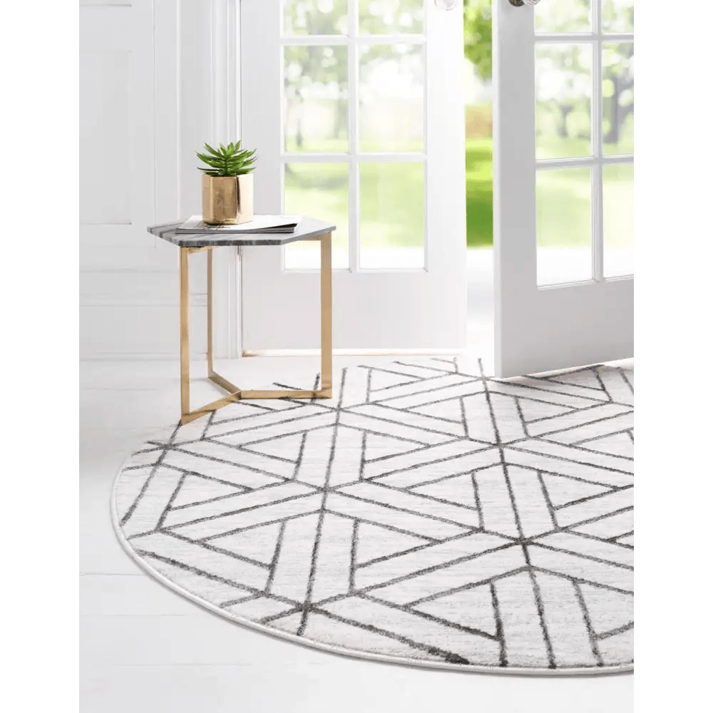 Geometric matrix trellis motif rug