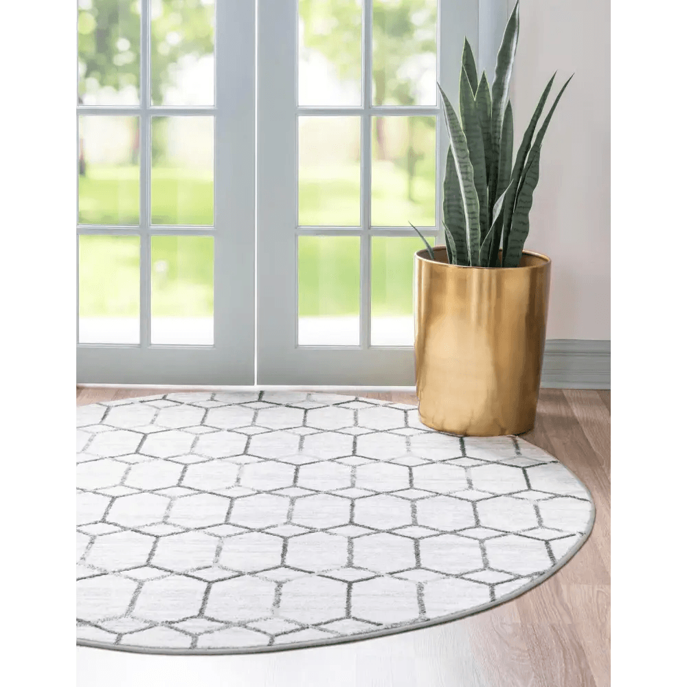 Geometric matrix trellis tile rug