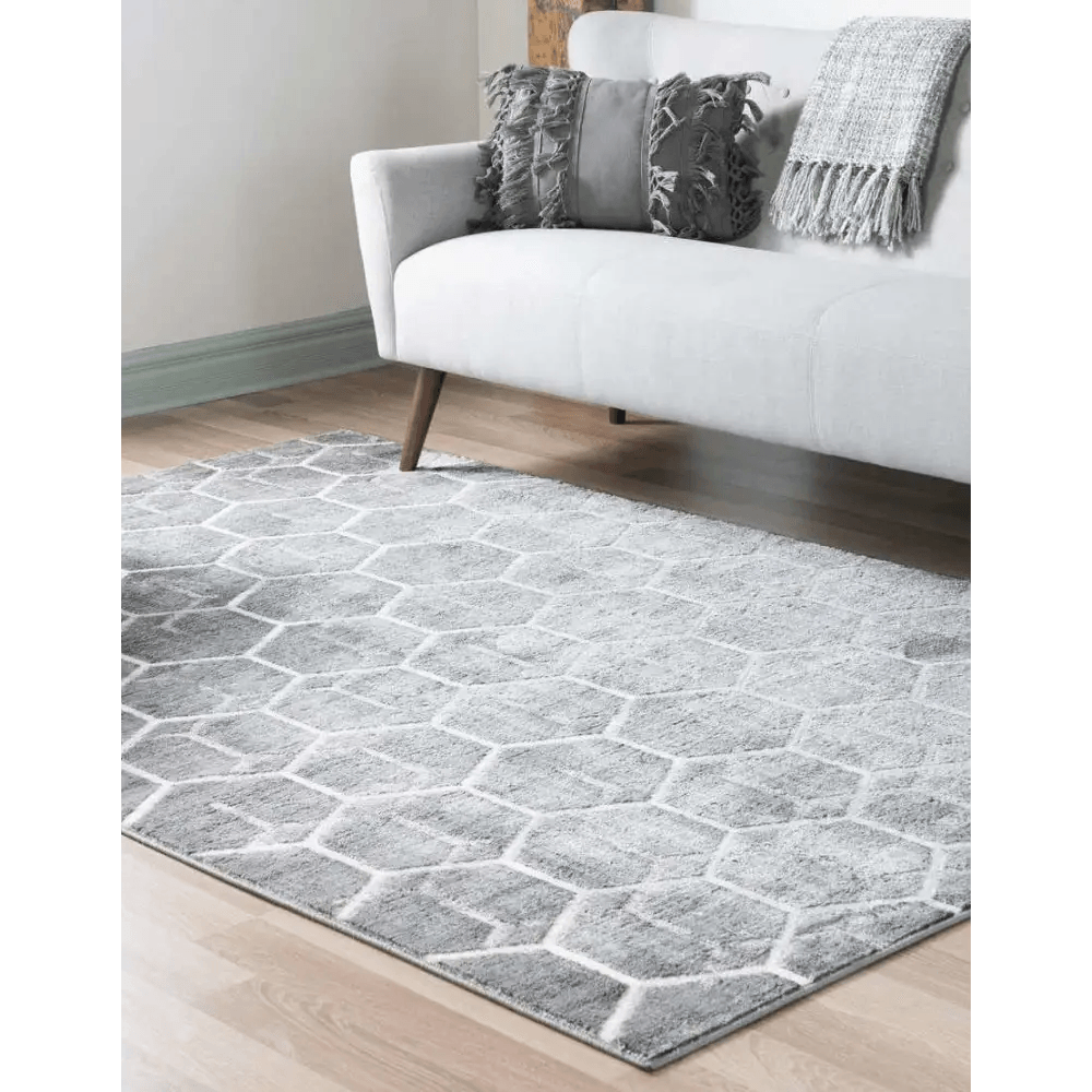 Geometric matrix trellis tile rug