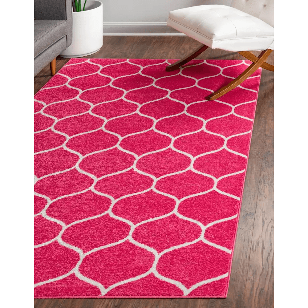 Geometric rounded trellis frieze rug (rectangular)