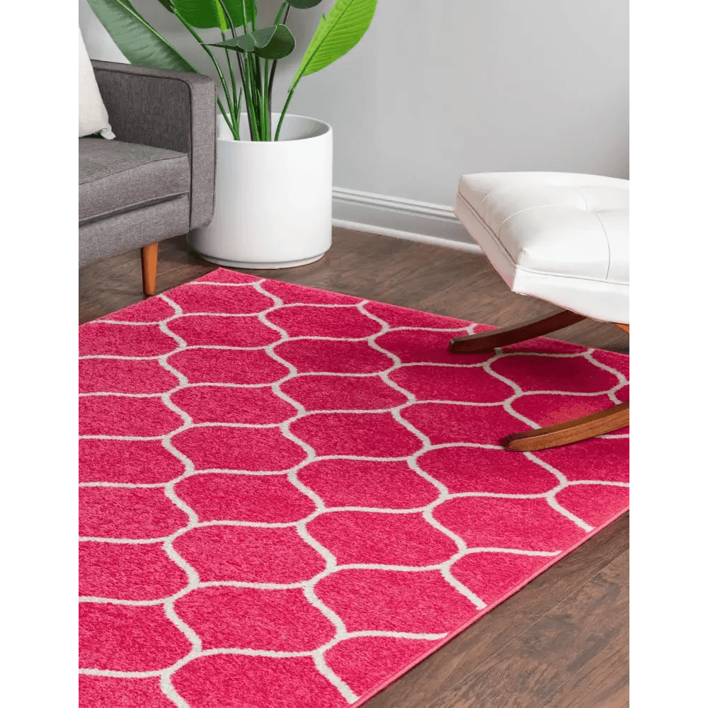 Geometric rounded trellis frieze rug (rectangular)