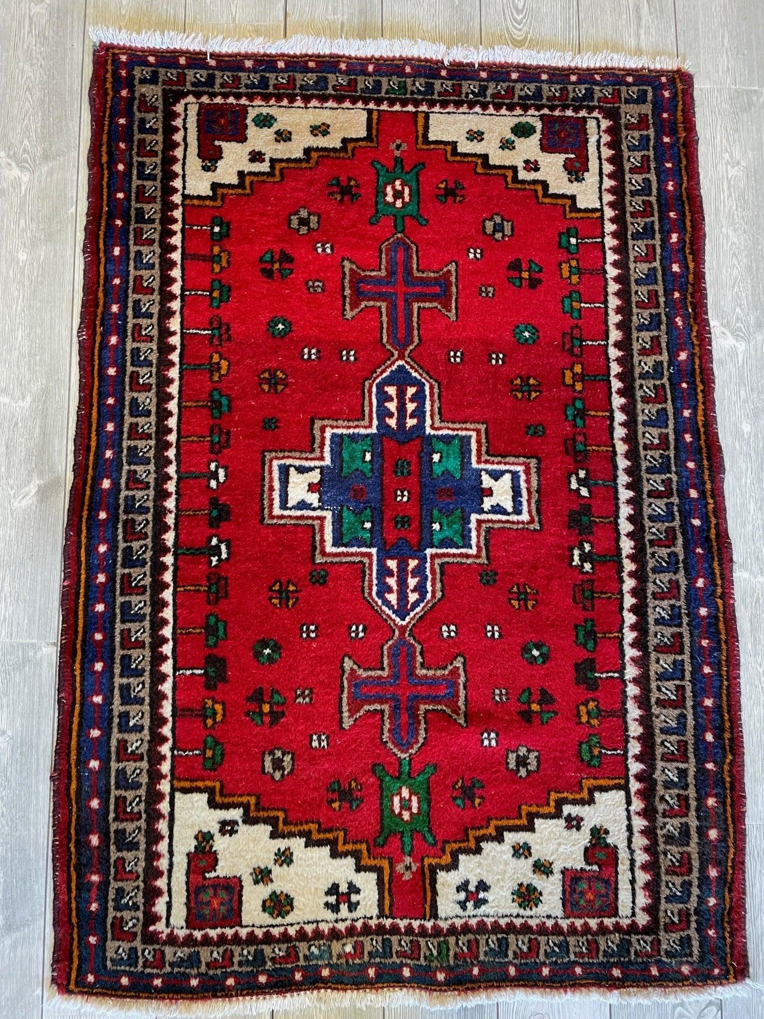 Hamadan Persian Handmade Rug 3'7''x5'2''