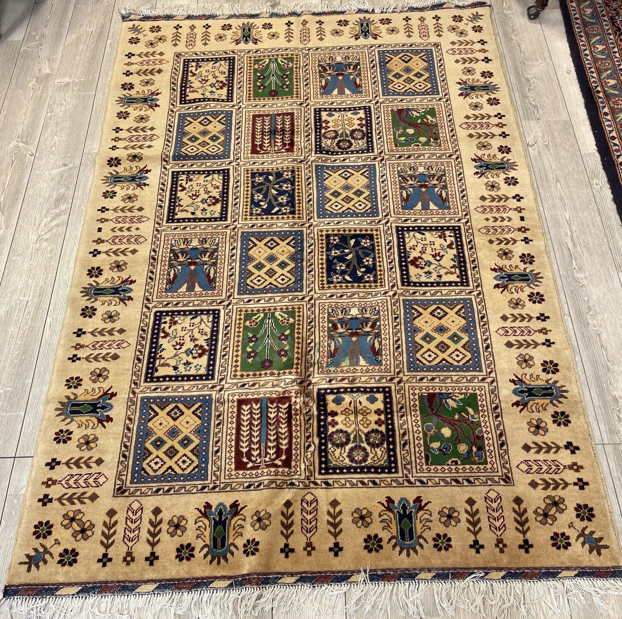 5x7 Hand-knotted Wool Rug I Afghani Bakhtiari