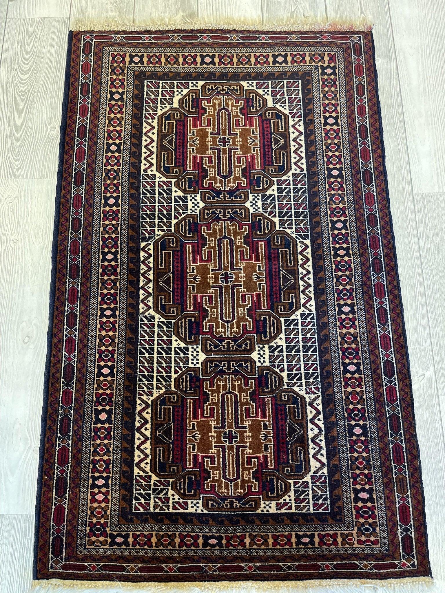 High Quality Afghani Tribal Baluchi Hand Knotted Area Rug 2'8''x4'5''