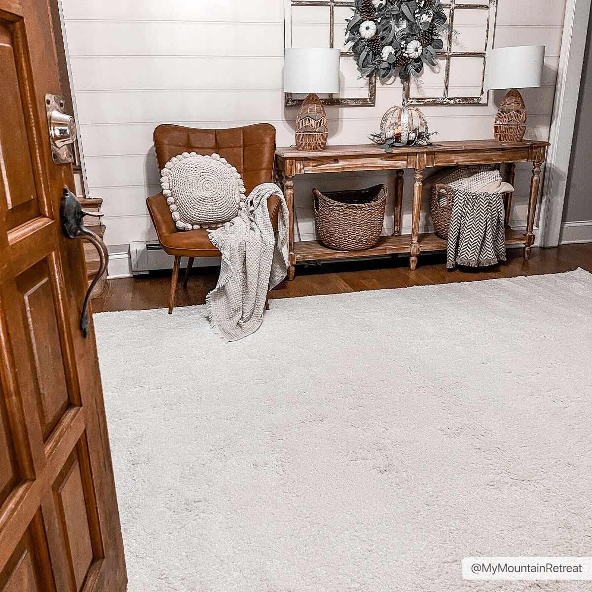 Judy Solid White Washable Rug