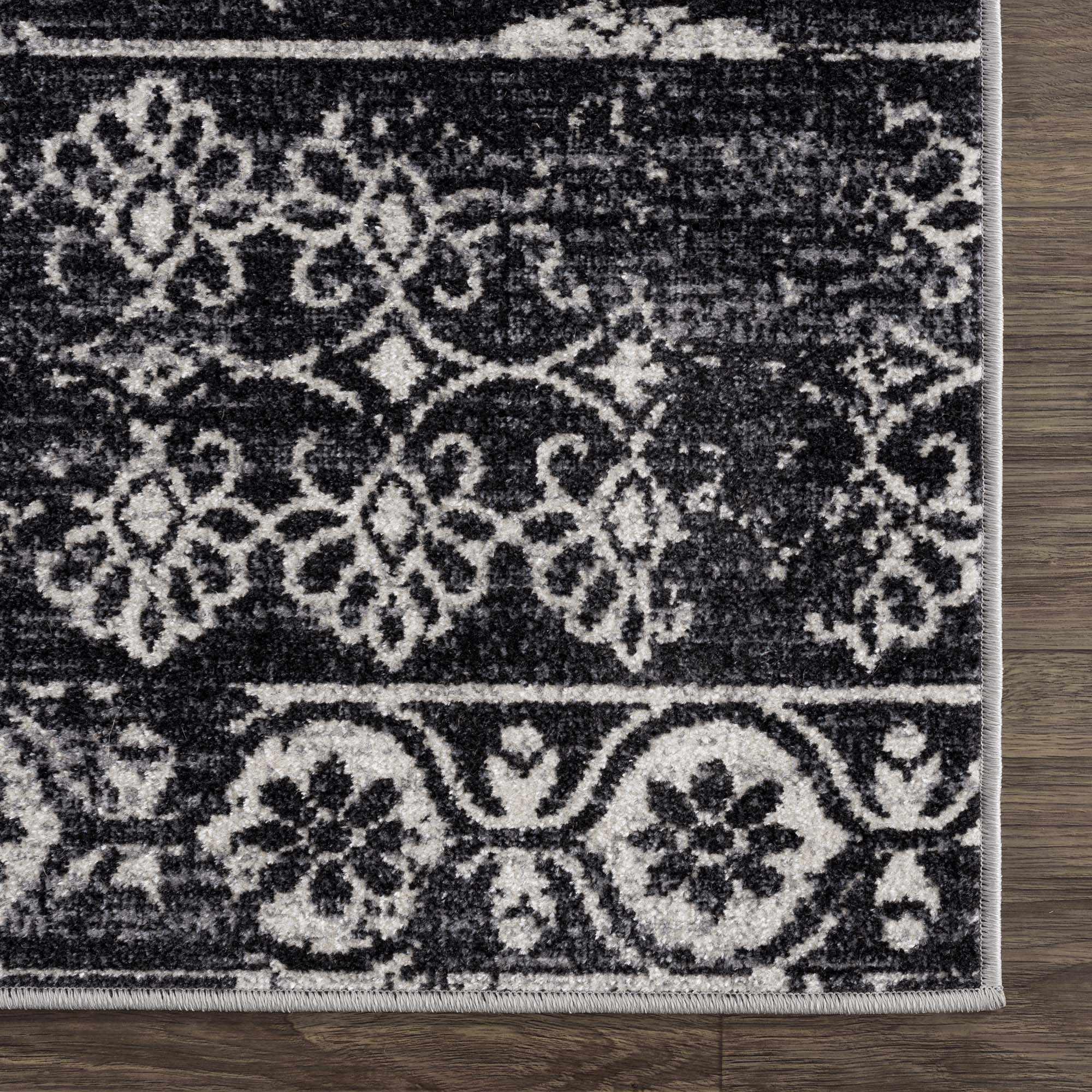 Kahramankazan Washable Area Rug