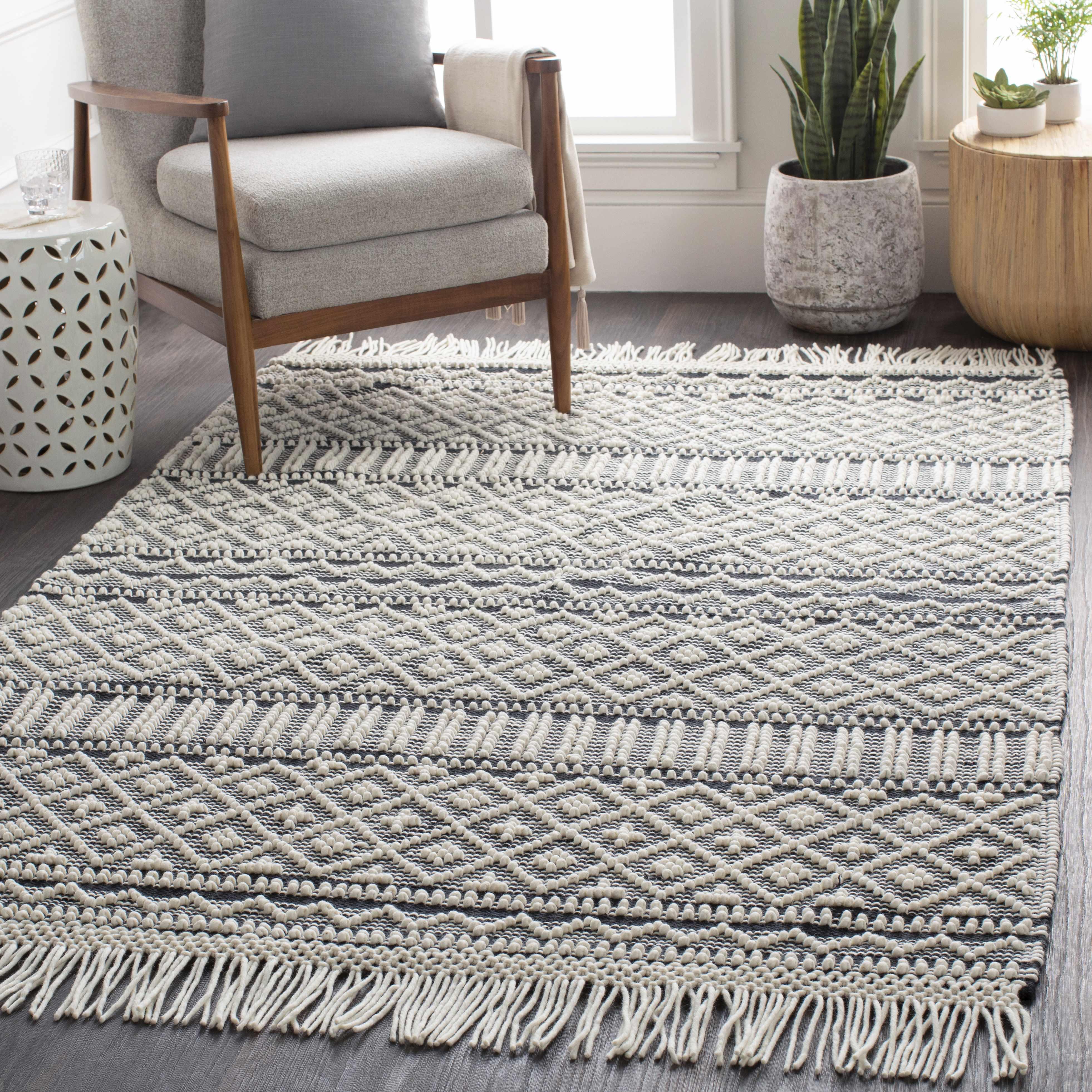 Leon Area Rug