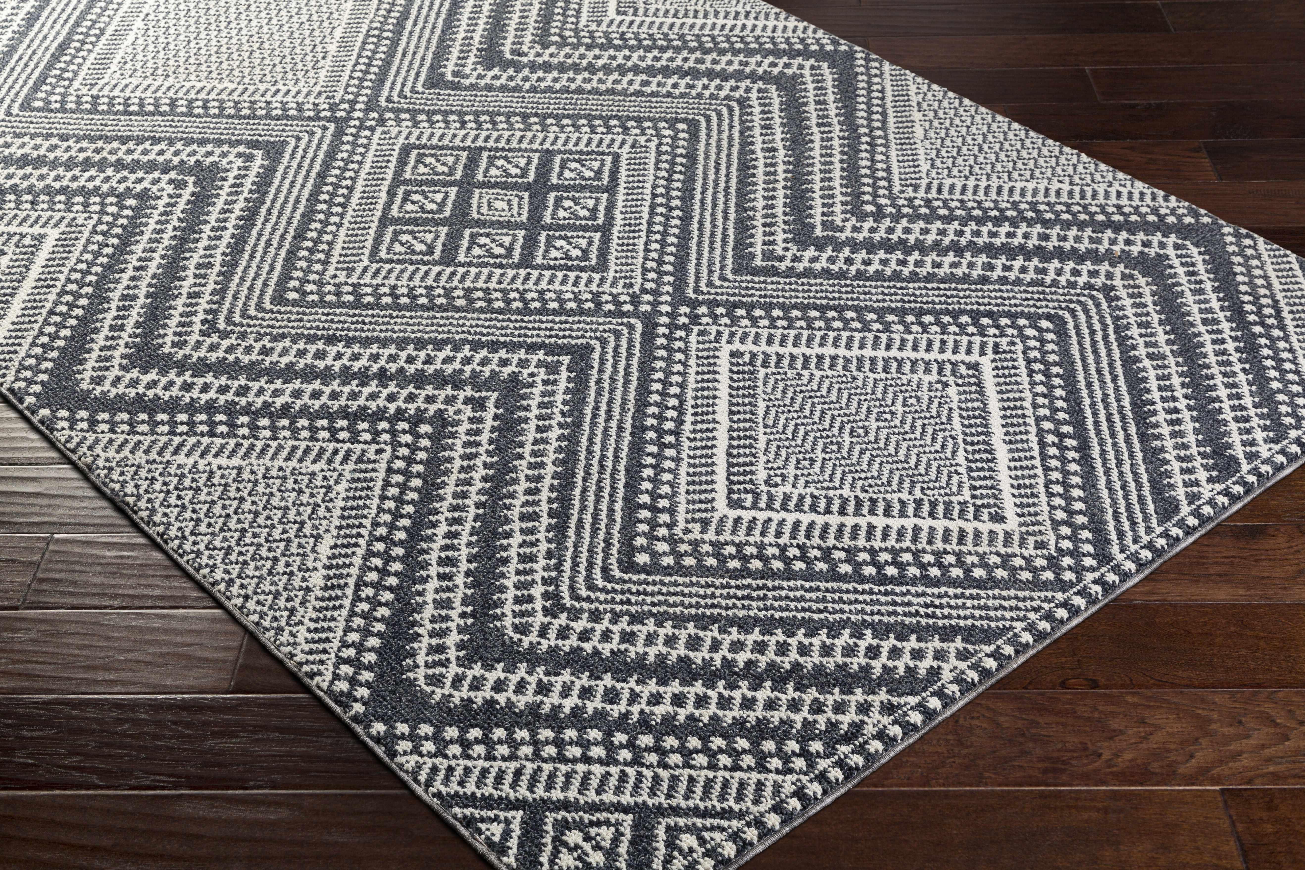 Madison Black&White Area Rug