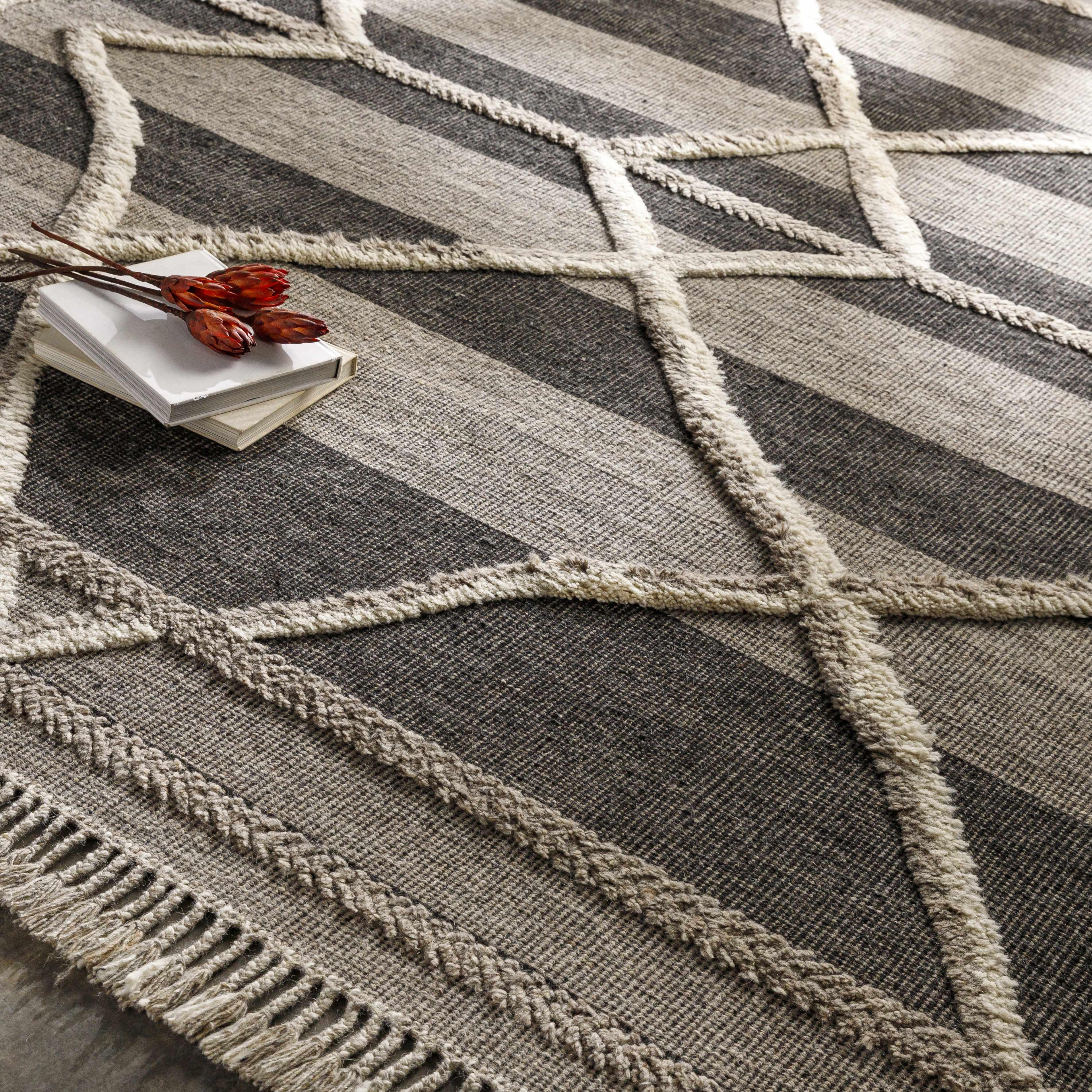 Margosatubig Area Rug