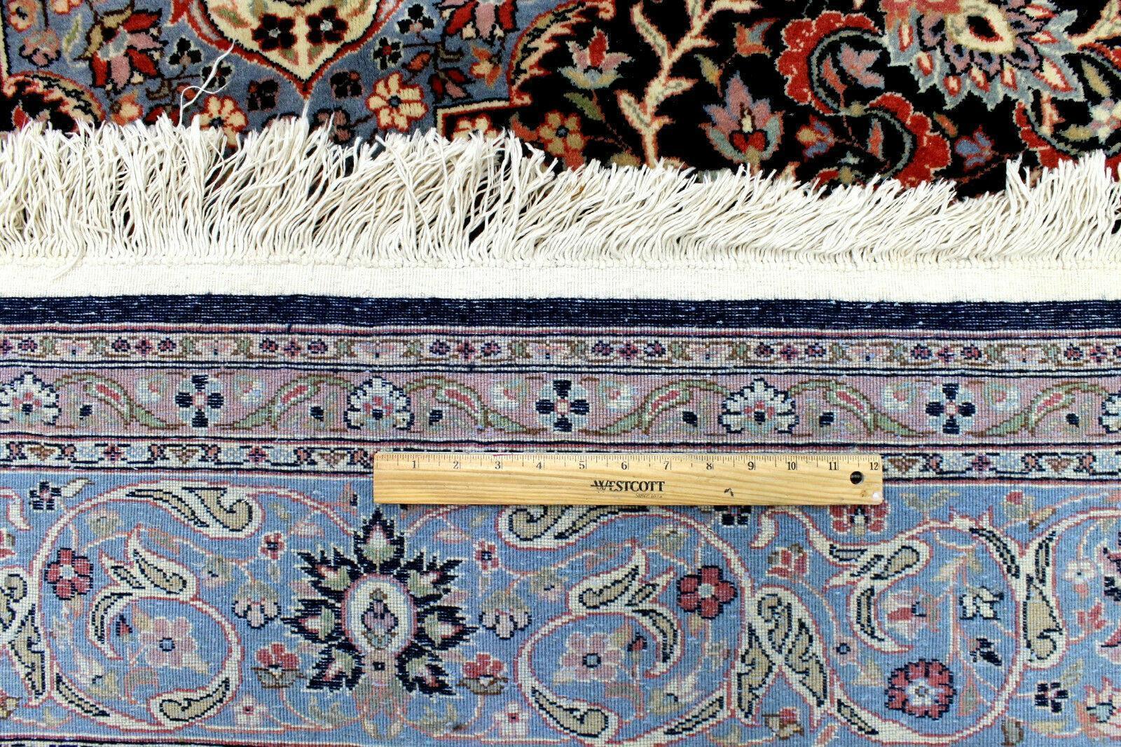 Mint Hand Knotted Persian Rug 9’X12’