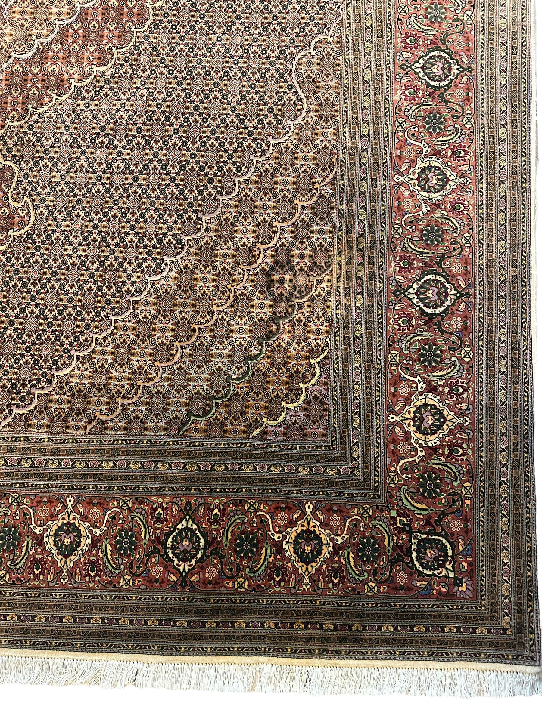 Persian Tabriz 50 Raj Mahi (Fish) Wool & Silk Rug 8’2” x 11’5”