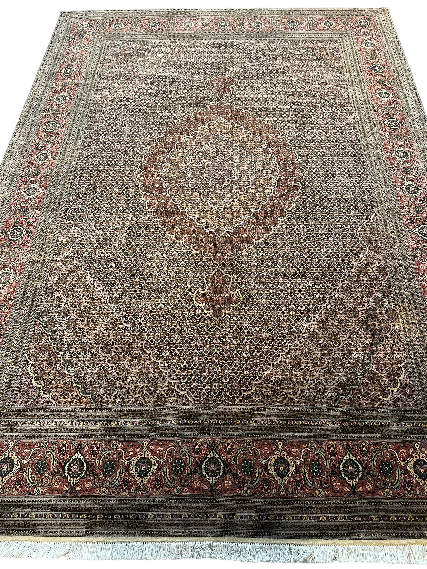 Persian Tabriz 50 Raj Mahi (Fish) Wool & Silk Rug 8’2” x 11’5”