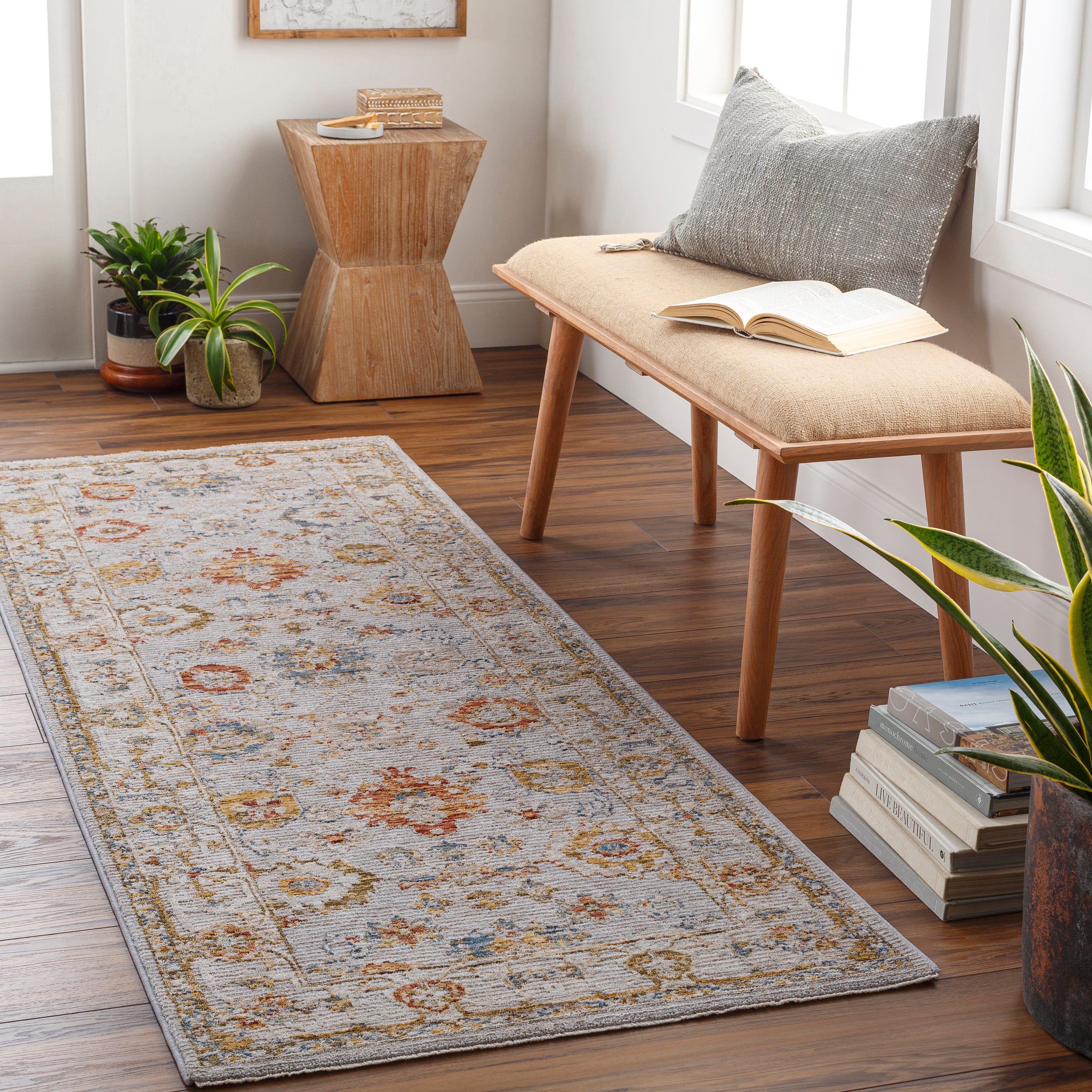 Surya Reina REN-2307 Rug