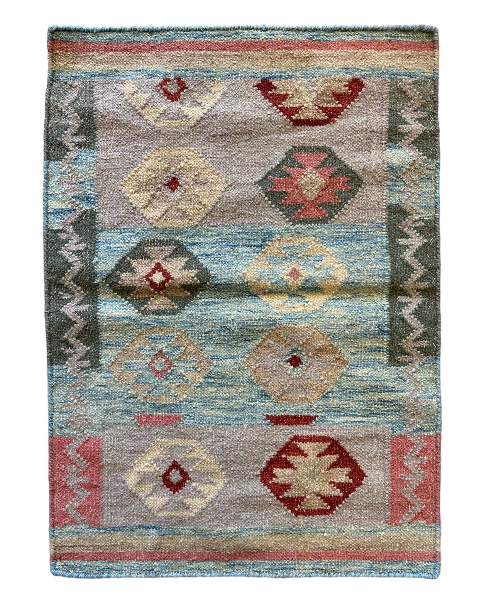 Small Kilim Rug 2 x 3