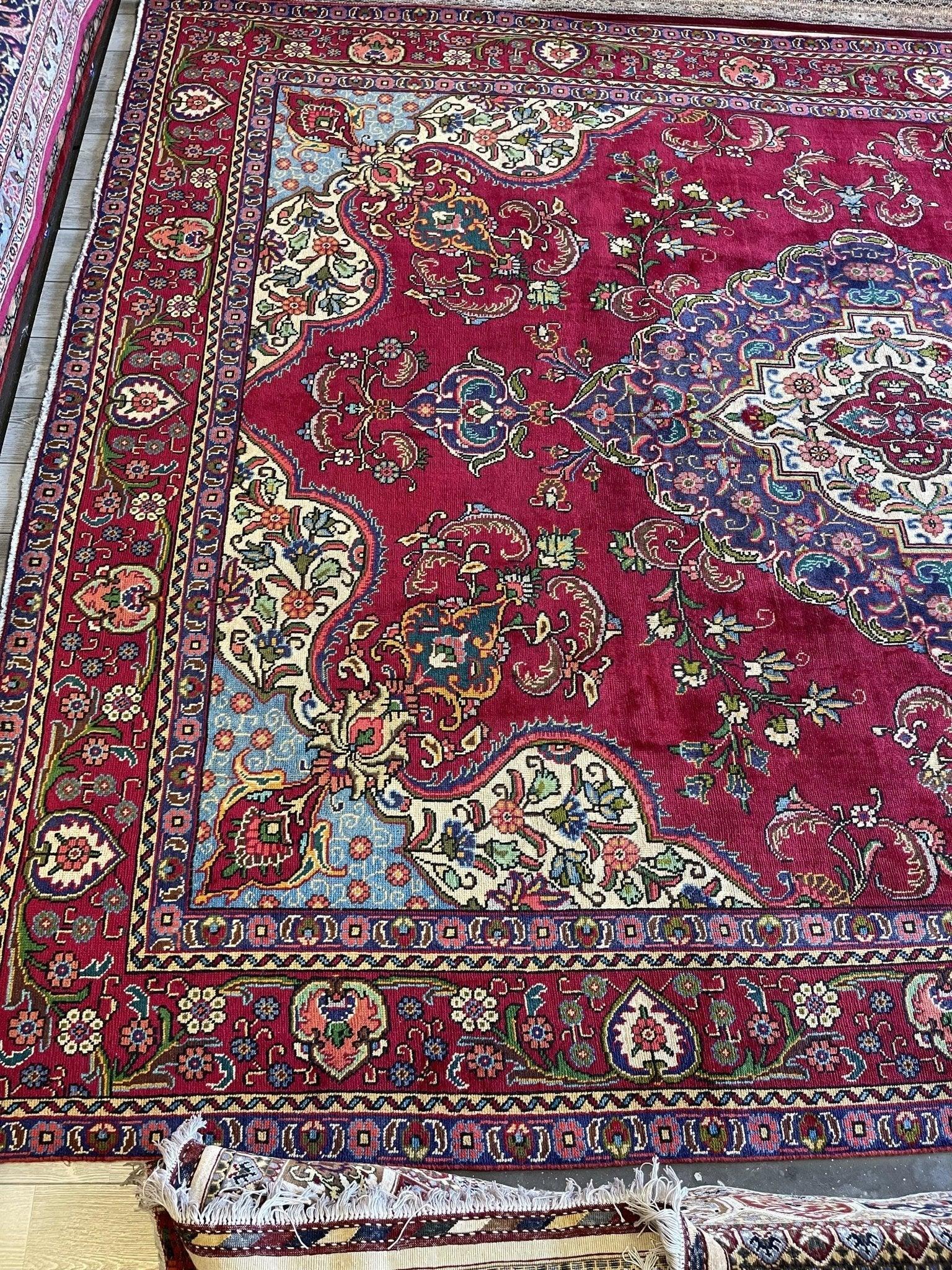 Spectacular handmade vintage vegetable tabriz rug 10x13 ft