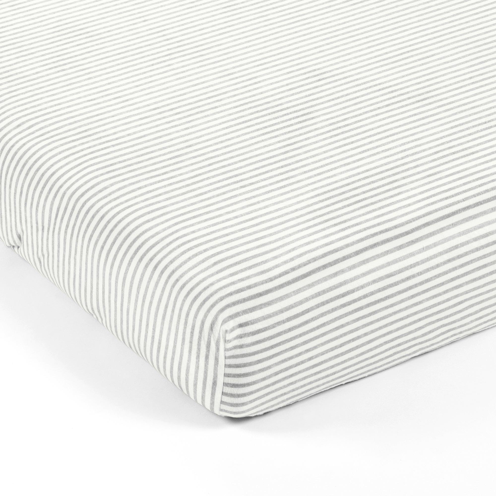 Stripe Soft & Plush Fitted Crib Sheet