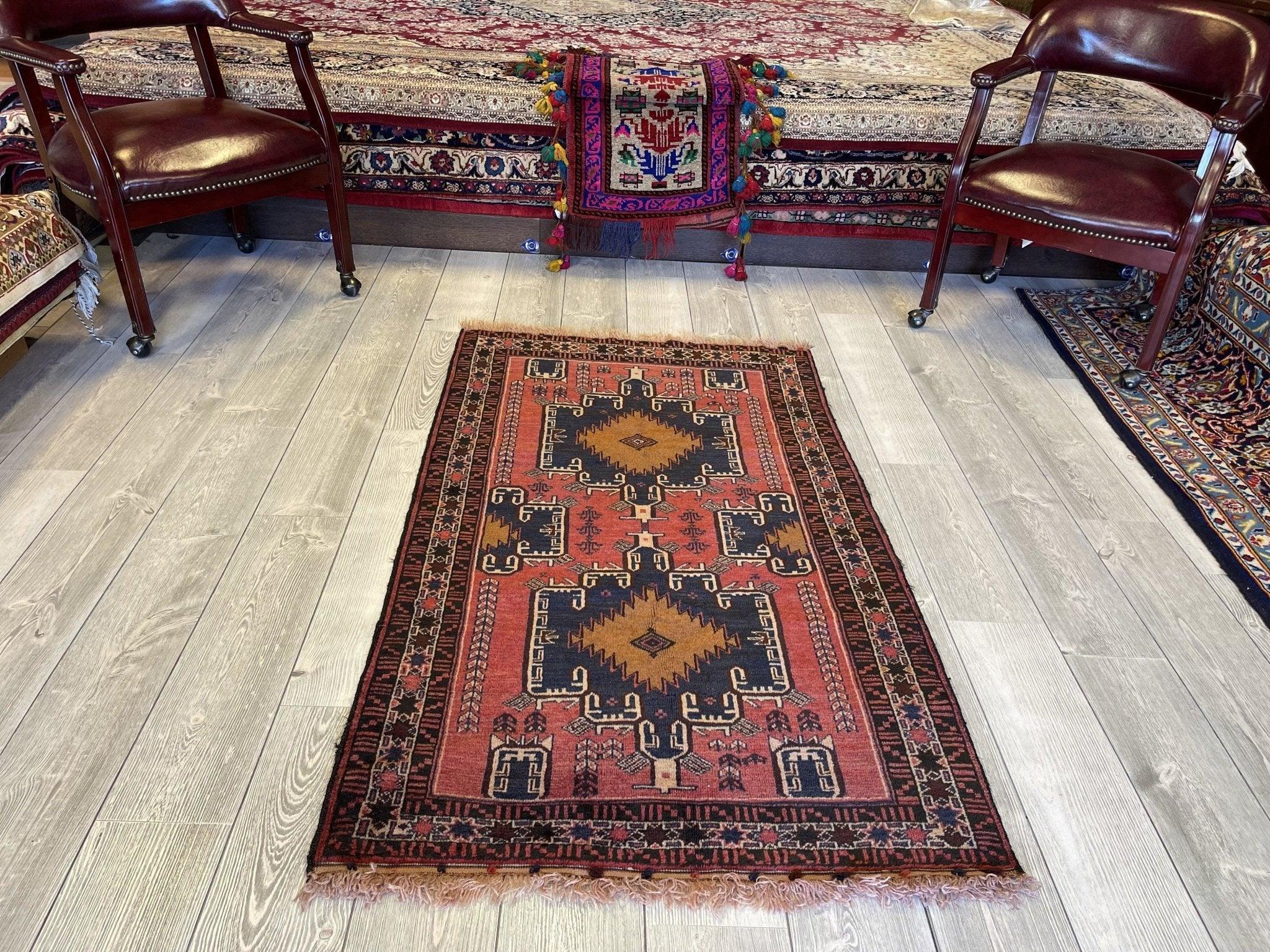 Stunning Afghani Baluchi Tribal Wool Rug Vegi Color 3x5 Ft