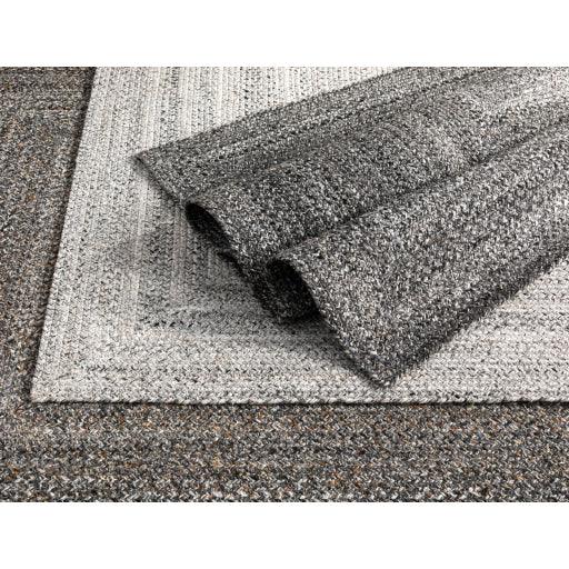 Surya Azalea AZA-2320 2'6" x 4' Rug