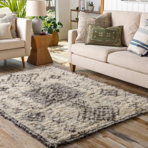 Surya Camille CME-2301 2' x 3' Rug