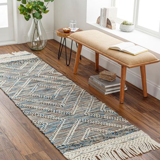 Surya Lucia LCI-2301 2'3" x 3'9" Rug