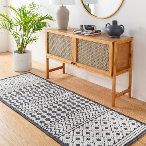 Surya Lyna LYA-2310 3'3" x 5' Rug