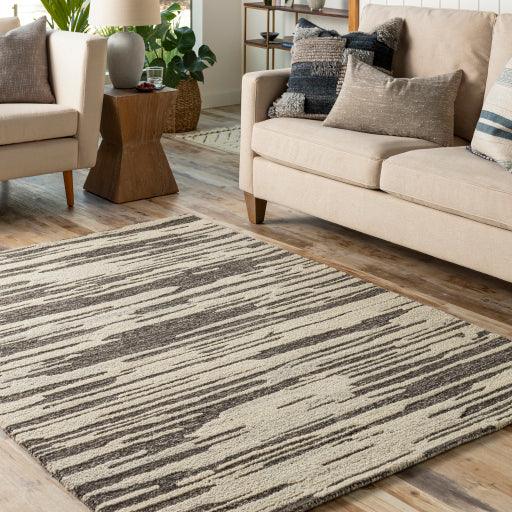 Surya Madelyn MYN-2309 2' x 3' Rug