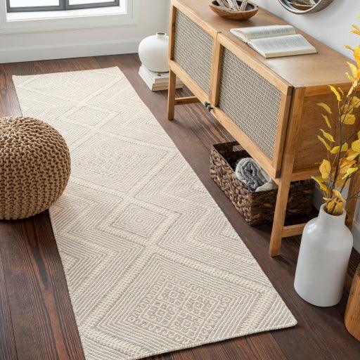 Surya Mardin MDI-2309 2'6" x 8' Rug