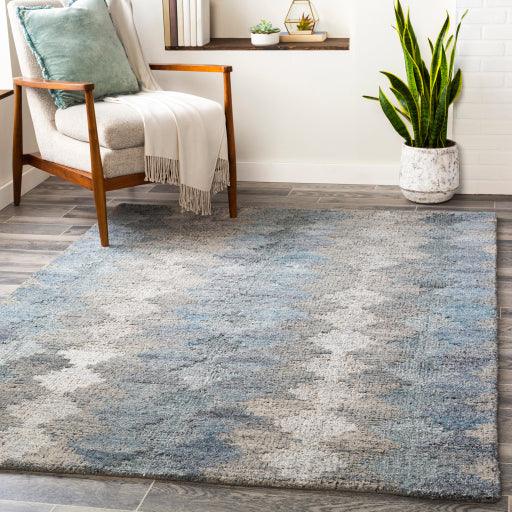 Surya Montclair MTC-2306 4' x 6' Rug