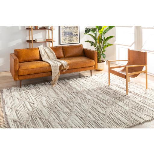 Surya Sahara SAH-2307 2' x 3' Rug