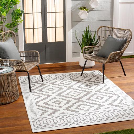 Surya San Diego SFG-2306 7'10" x 10' Rug