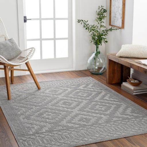 Surya San Diego SFG-2307 7'10" x 10' Rug