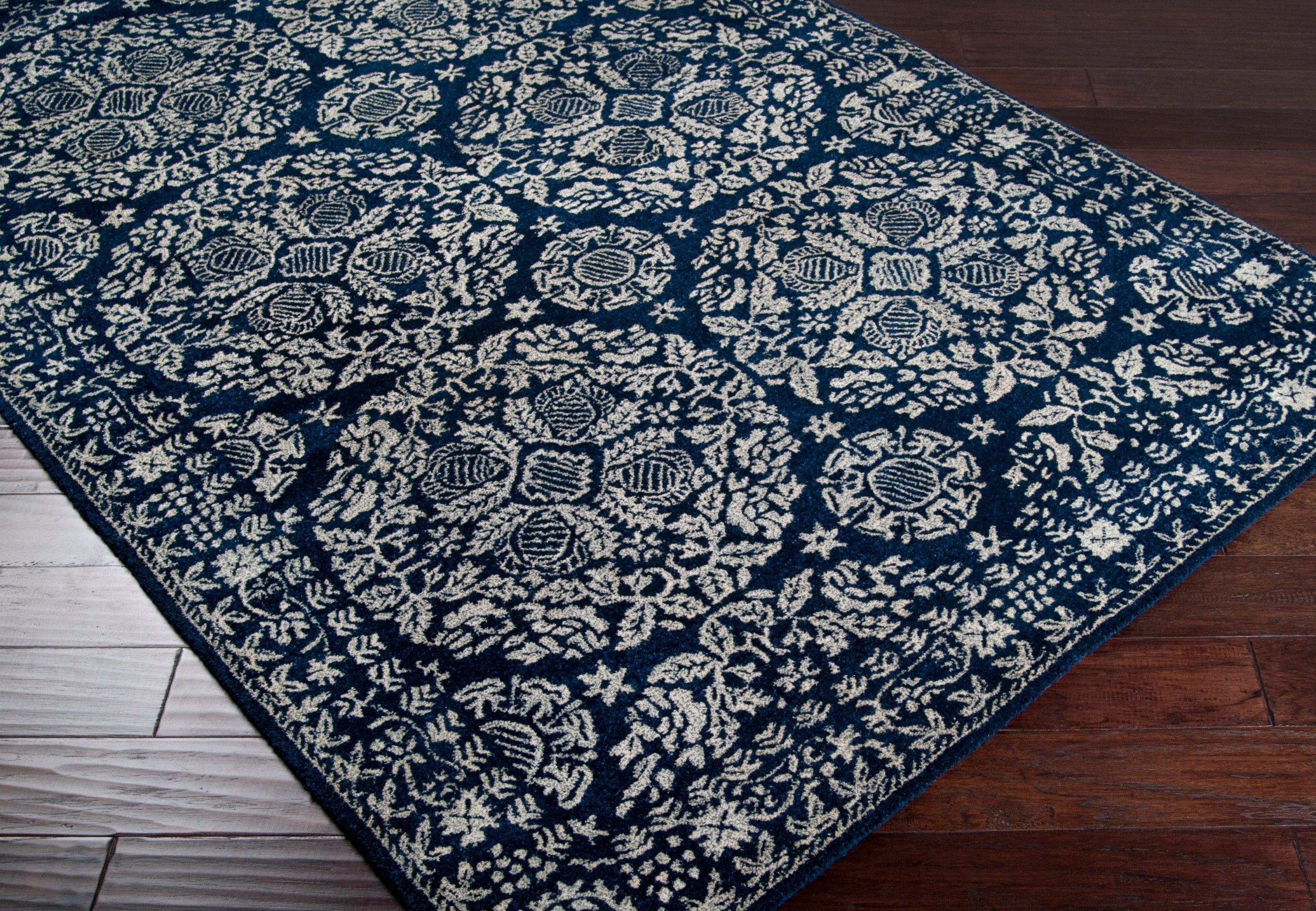 Surya Smithsonian SMI-2112 6' x 9' Rug