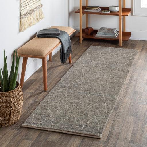 Surya Zara ZAR-2300 2'6" x 8' Rug