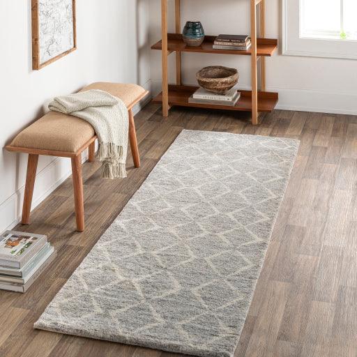 Surya Zara ZAR-2304 2'6" x 8' Rug