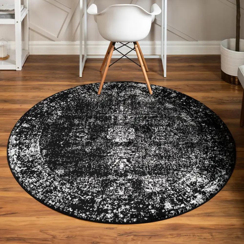 Traditional french inspired casino rug (runners, round)