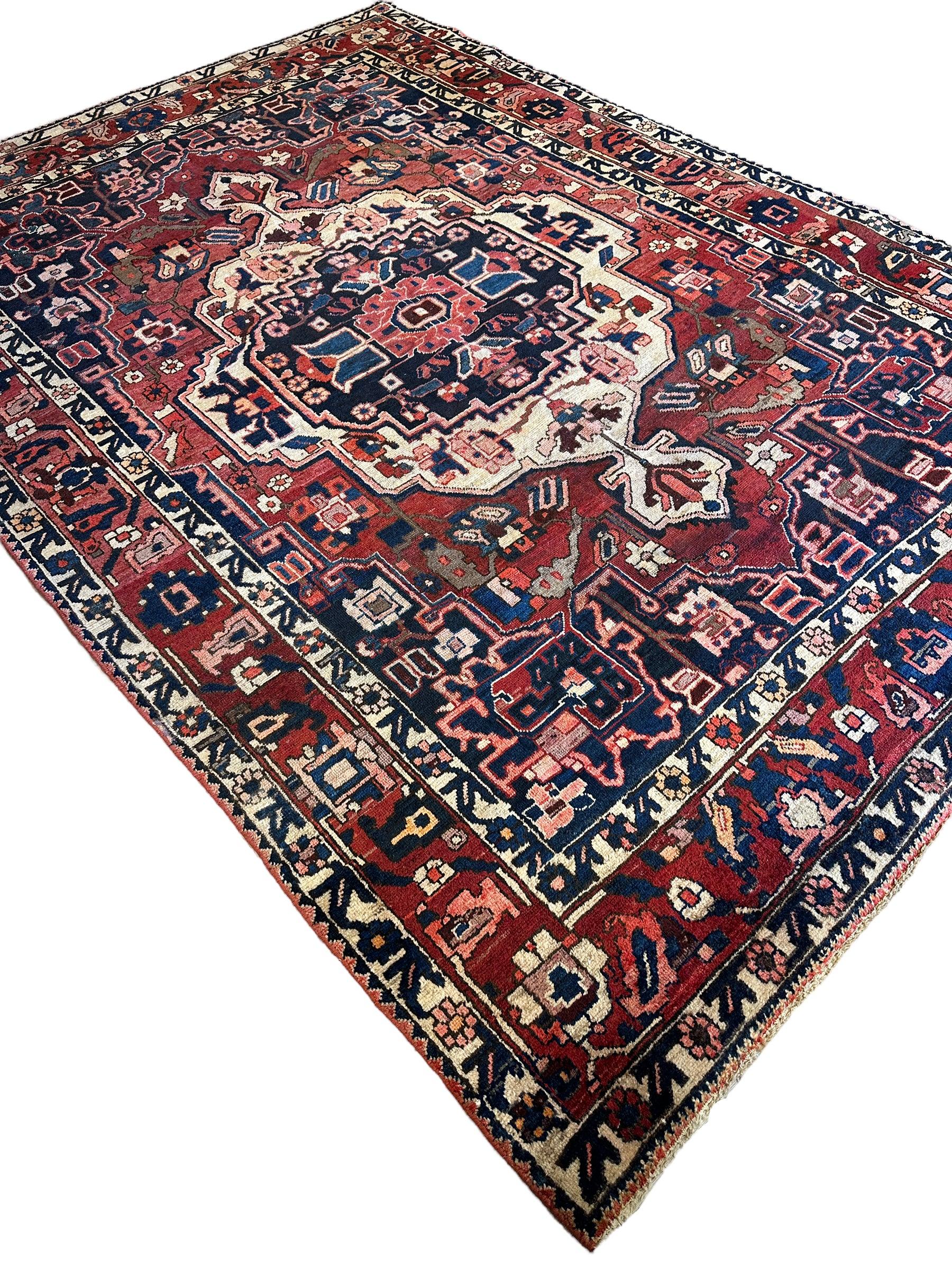 Vintage Hand-knotted Persian Bakhtiari Rug Circa 19240’s Wool 6’8” x 9’9”