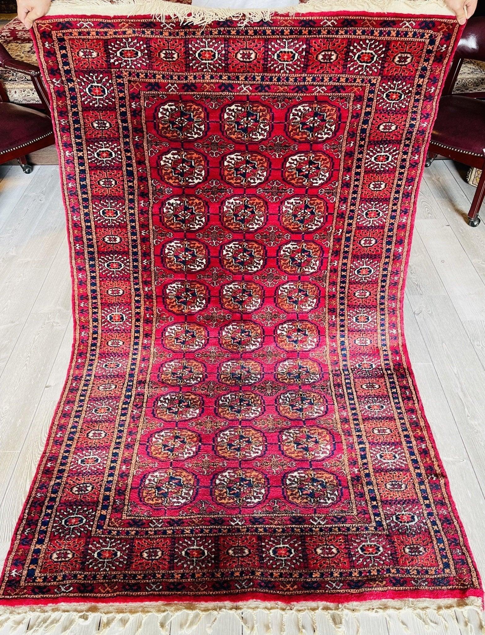 Vintage Hand-knotted Rug I Turkoman Tekke 4X7'7''