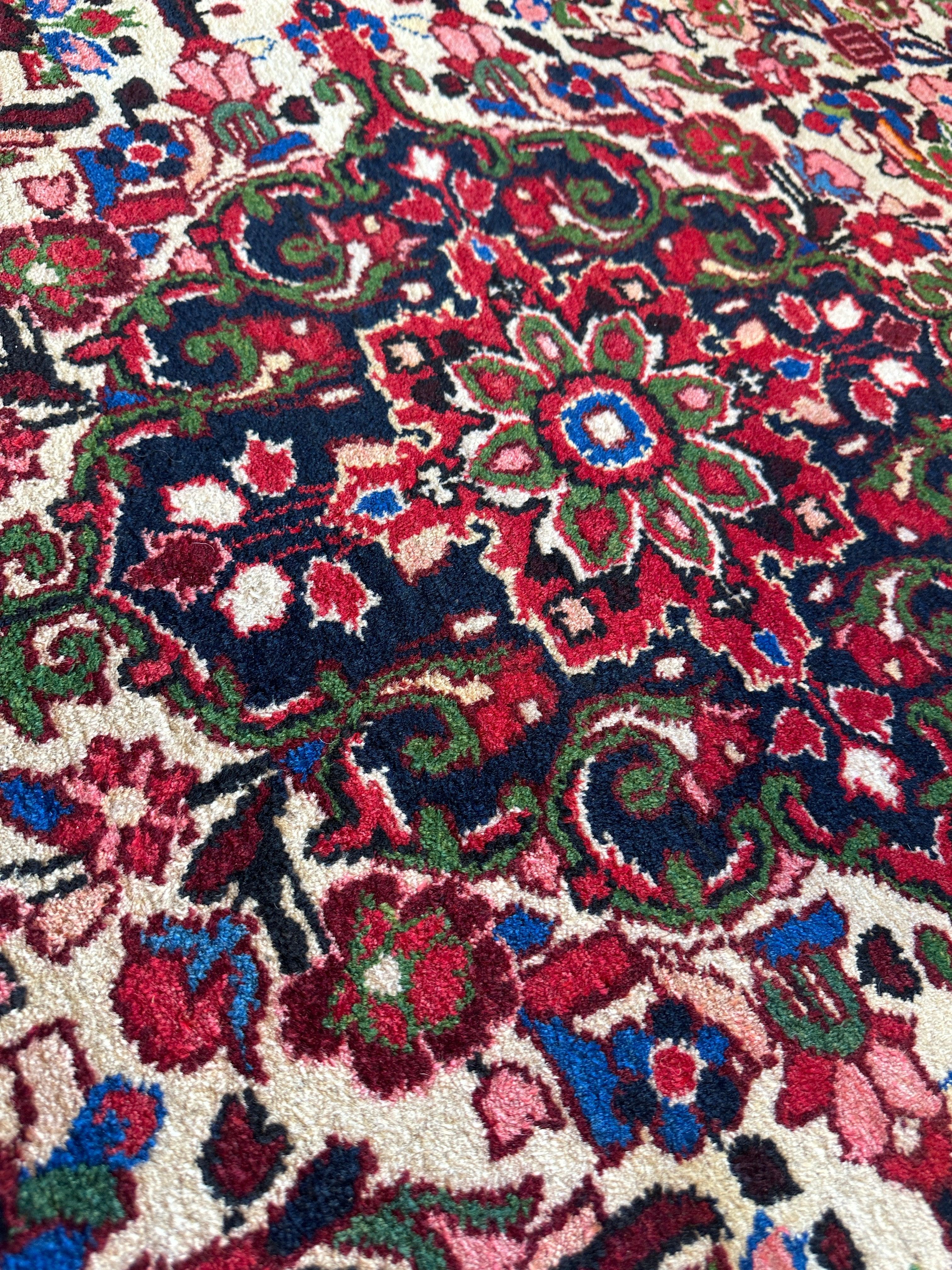 Vintage Handmade Persian Hamadan Rug 4’4” x 7’1”