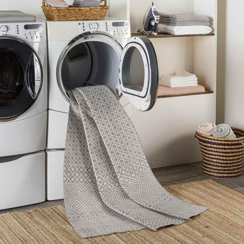 Waynetown Global Gray Washable Area Rug