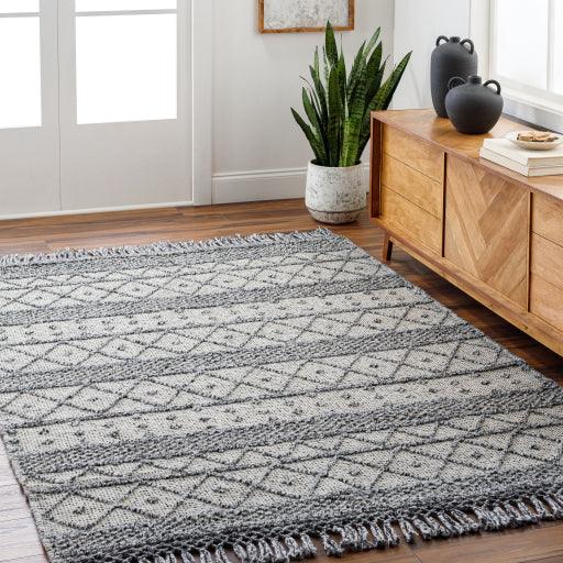 Surya Fleur FLE-2305 6' x 9' Rug